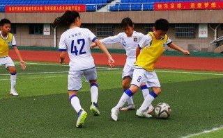 孩子踢足球有出息吗，孩子踢足球受伤了医药费该谁了承担